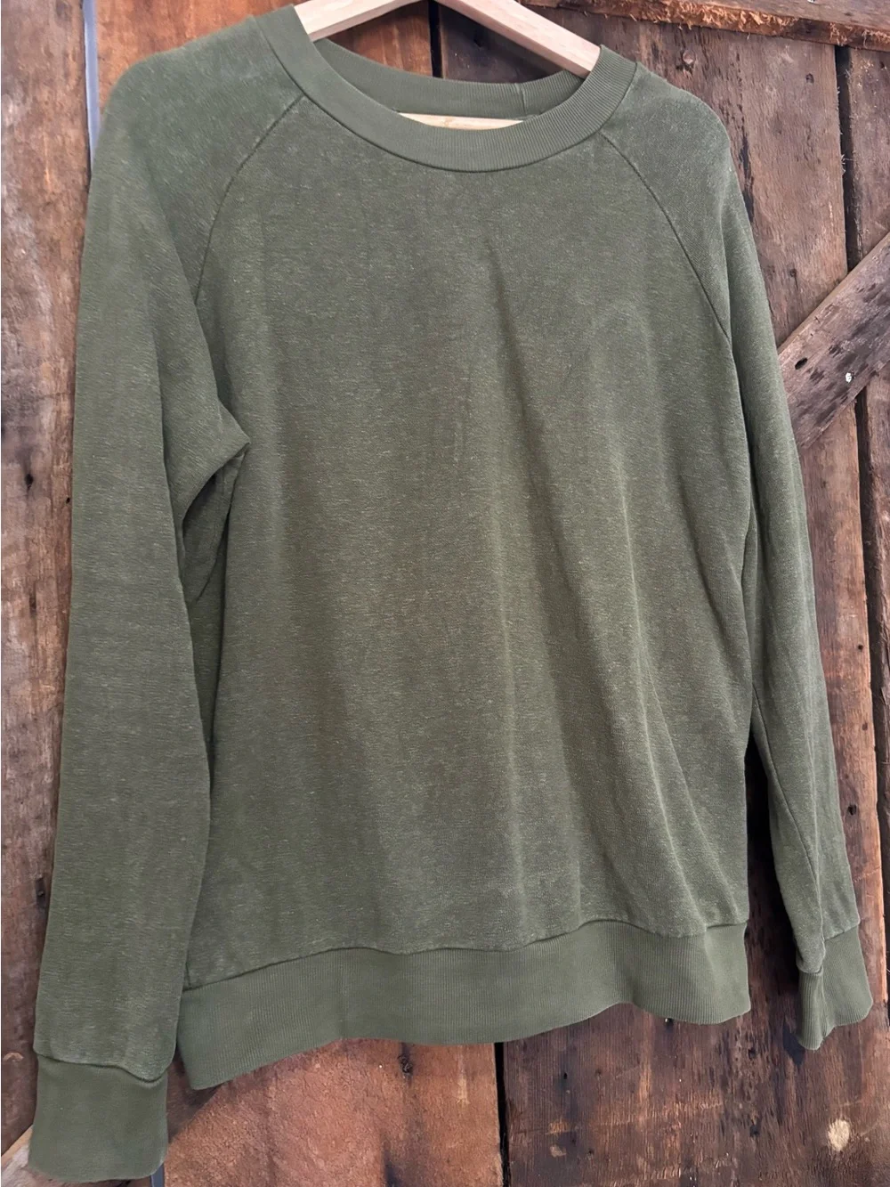 Jungmaven Bonfire Raglan in Hunter green - Picture 2 of 4